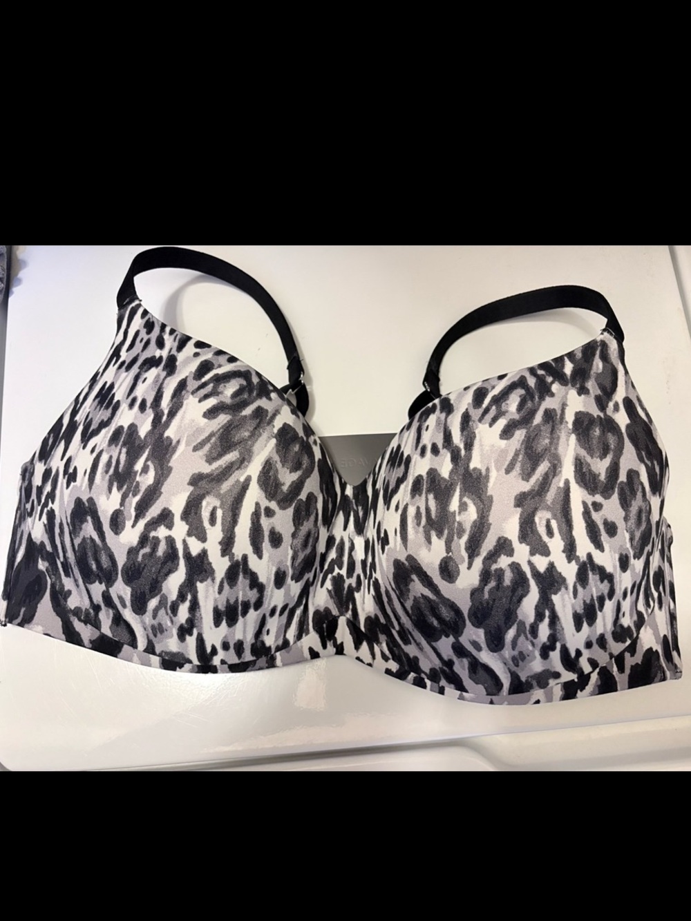 Savage X Fenty Black & White Leopard Print T-Shirt Bra